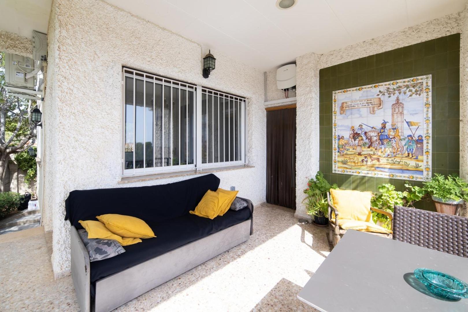 Charming House With Private Tennis Court And Pool *